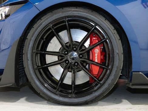 Used 2022 Ford Mustang Shelby GT500 w/ Carbon Fiber Track Pack image 69