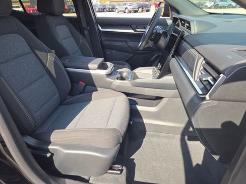 New 2026 GMC Terrain Elevation w/ Technology Package II AWD/4WD image 7