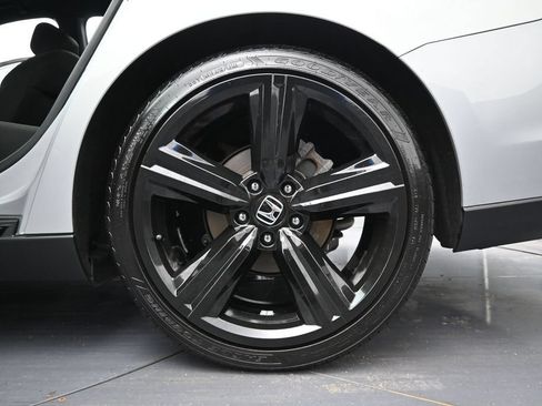 Used 2024 Honda Accord Sport image 14