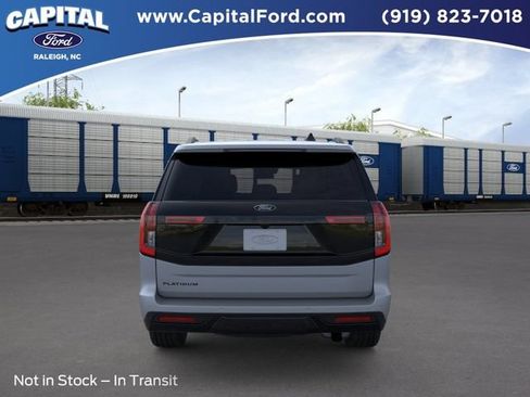 New 2026 Ford Expedition Platinum w/ Stealth Appearance Package AWD/4WD image 5