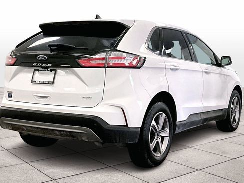 Certified 2022 Ford Edge SEL w/ Convenience Package image 11