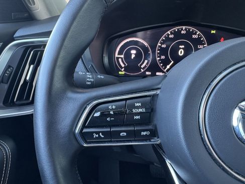 Used 2024 MAZDA CX-90 Plug-In Hybrid w/ Premium Pkg image 32