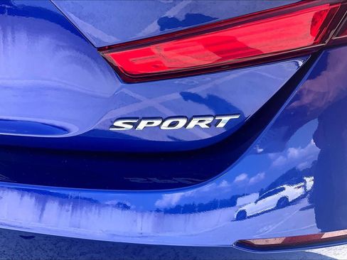 Used 2022 Honda Accord Sport image 10