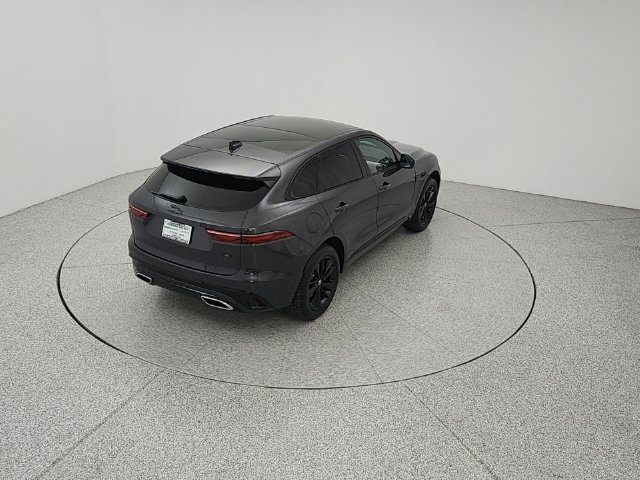 Certified 2026 Jaguar F-PACE R-Dynamic S AWD/4WD image 17