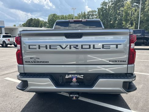 Used 2026 Chevrolet Silverado 1500 Custom w/ Turbomax Blackout Package RWD image 7