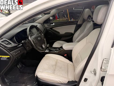 Used 2014 Kia Cadenza Limited FWD image 9