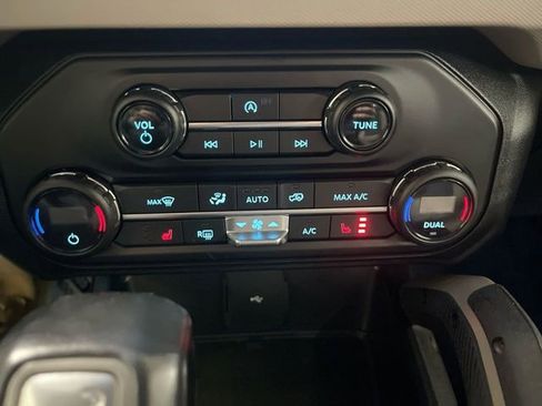 Used 2021 Ford Bronco Big Bend w/ Sasquatch Package AWD/4WD image 19