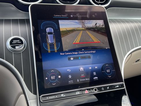 Used 2024 Mercedes-Benz GLC 300 300 image 25