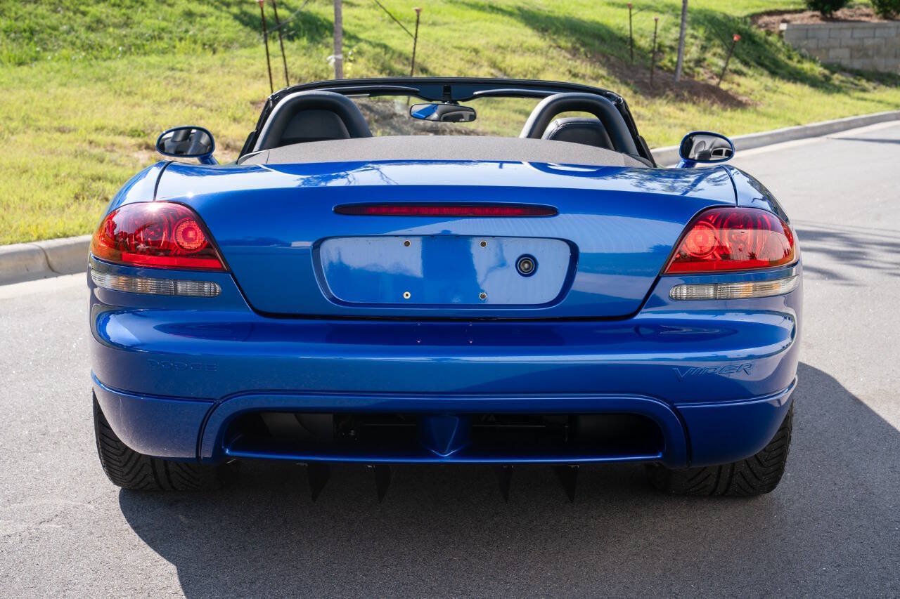 Used 2006 Dodge Viper SRT-10 RWD image 8