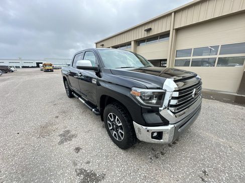 Used 2021 Toyota Tundra 1794 Edition w/ TRD Off-Road Package AWD/4WD image 15
