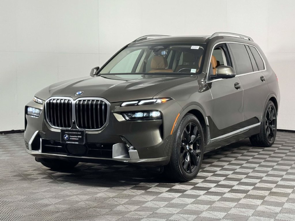 Used 2024 BMW X7 xDrive40i w/ Premium Package AWD/4WD image 7