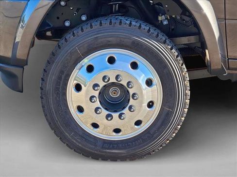 New 2026 RAM 4500 4x4 Crew Cab DRW image 17