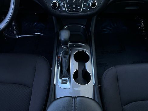 Used 2023 Chevrolet Malibu LT image 15