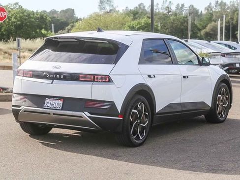Certified 2024 Hyundai Ioniq 5 SEL image 5