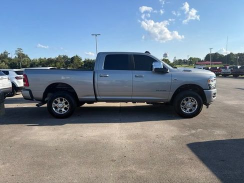 Used 2024 RAM 2500 Laramie AWD/4WD image 4
