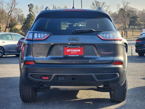Used 2019 Jeep Cherokee Trailhawk w/ Cold Weather Group AWD/4WD image 6