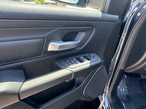 New 2026 RAM 1500 Express AWD/4WD image 21