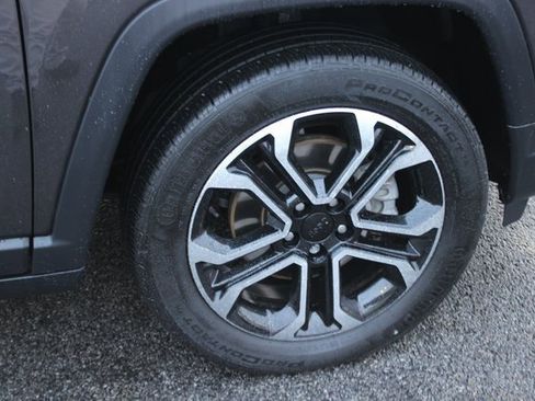 Used 2022 Jeep Compass Limited w/ Sun and Sound Group image 34