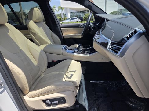 Used 2021 BMW X5 sDrive40i w/ Premium Package 2 RWD image 17