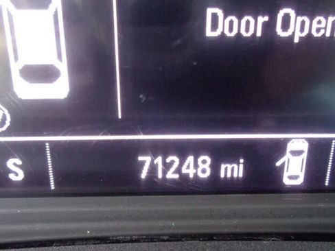 Used 2017 Chevrolet Cruze LT w/ Convenience Package FWD image 17