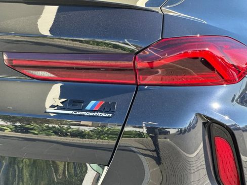 Used 2020 BMW X6 M Competition w/ Executive Package image 34