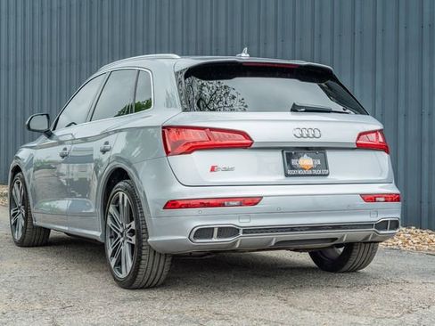 Used 2018 Audi SQ5 Prestige w/ Prestige Package image 4