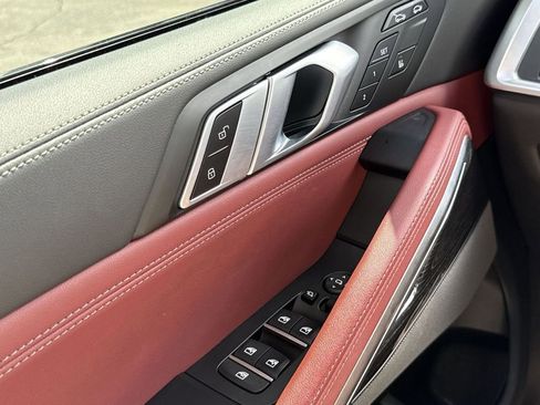 Used 2025 BMW X6 M60i w/ Executive Package image 7