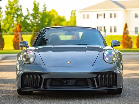 Used 2025 Porsche 911 Carrera GTS RWD image 47