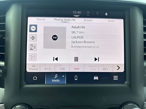 Used 2024 RAM 2500 Big Horn w/ Bed Utility Group image 17