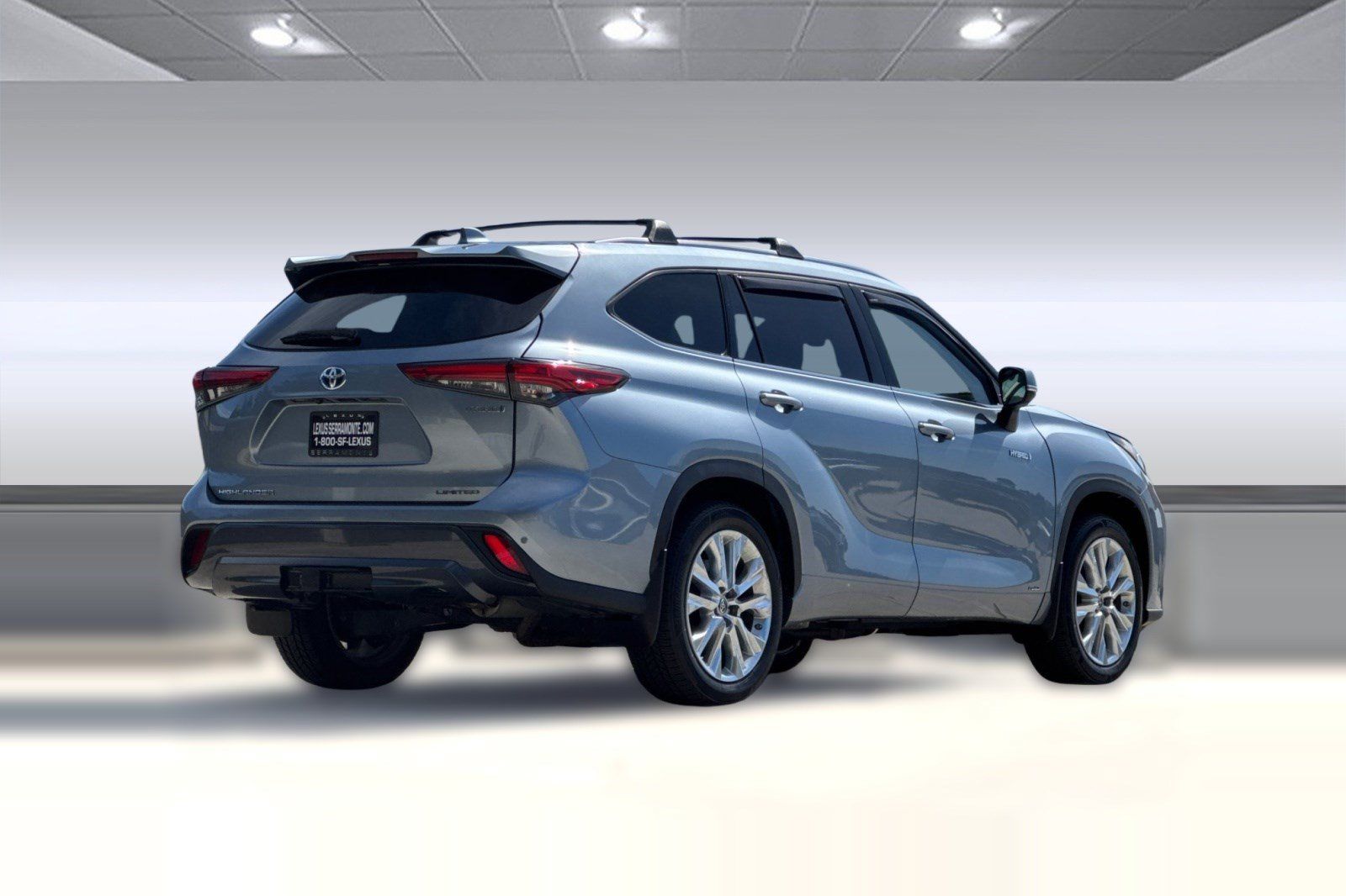 Used 2021 Toyota Highlander Limited AWD/4WD image 8