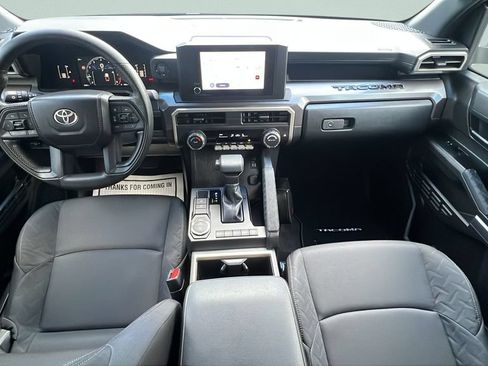 Used 2026 Toyota Tacoma SR5 RWD image 12