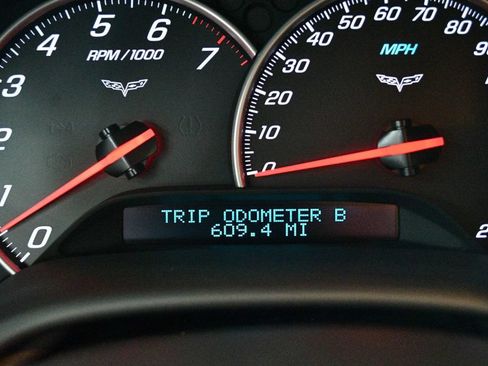 Used 2008 Chevrolet Corvette Coupe w/ Preferred Equipment Group RWD image 45