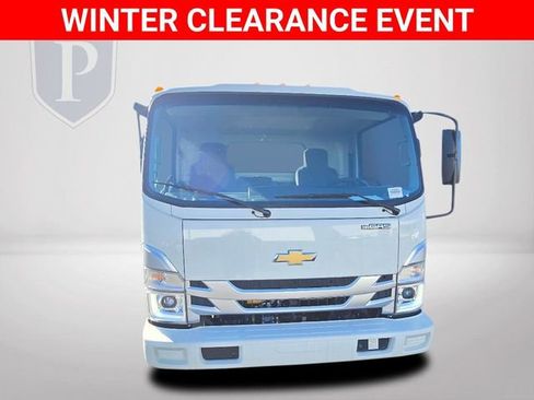 New 2025 Chevrolet Low Cab Forward image 13