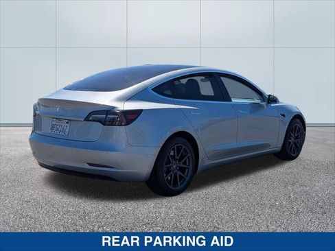 Used 2018 Tesla Model 3 Long Range RWD image 5