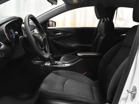 Used 2022 Chevrolet Malibu LT FWD image 3