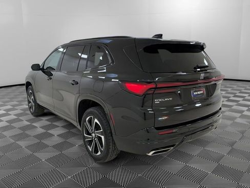 Certified 2025 Buick Enclave Sport Touring image 5