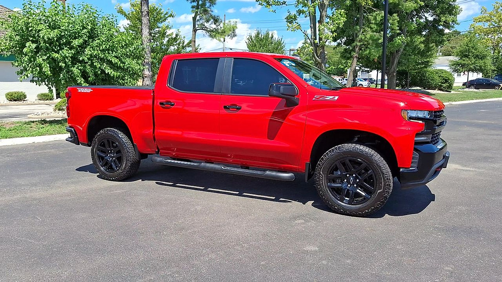 Certified 2021 Chevrolet Silverado 1500 LT Trail Boss w/ Bed Protection Package AWD/4WD image 4