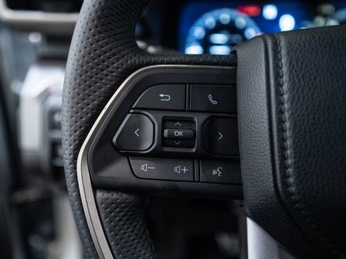 Certified 2025 Toyota Tacoma TRD Sport image 20