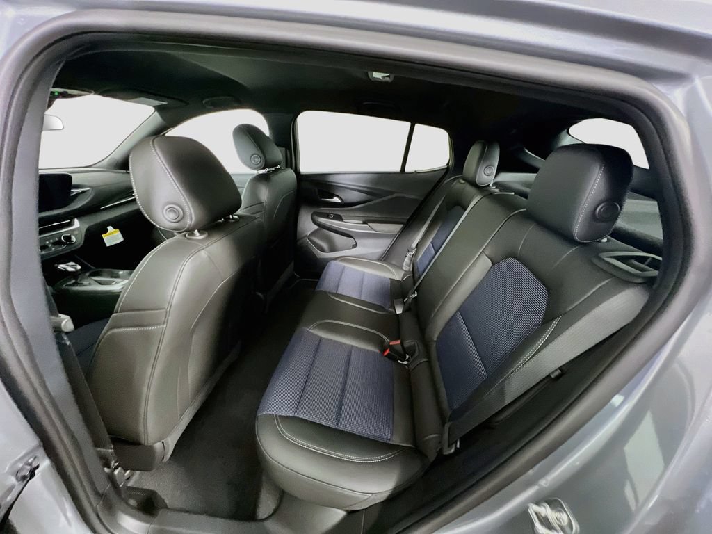 New 2026 Buick Envista Sport Touring w/ Convenience I Package FWD image 21