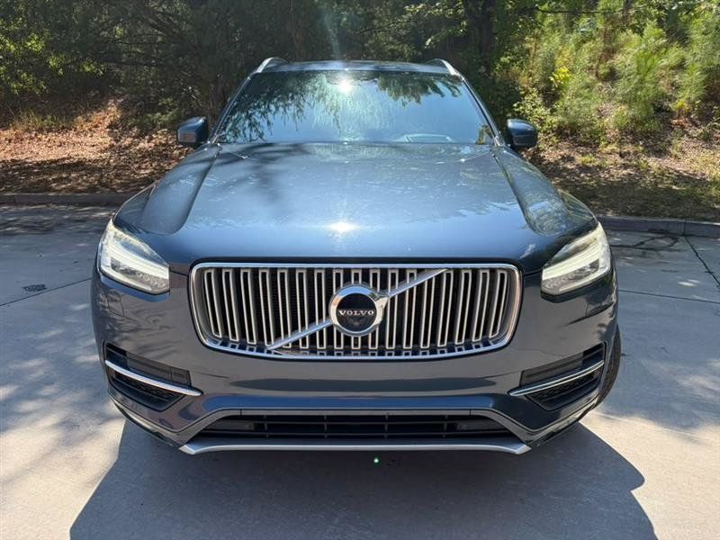 Used 2018 Volvo XC90 T6 Inscription w/ Convenience Package AWD/4WD image 2