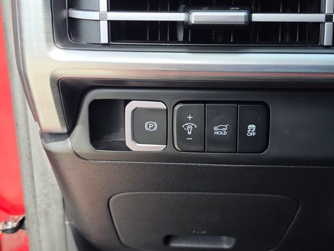 Used 2024 Hyundai Santa Fe Limited FWD image 31