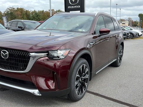Certified 2025 MAZDA CX-90 Plug-In Hybrid w/ Premium Plus AWD/4WD image 2