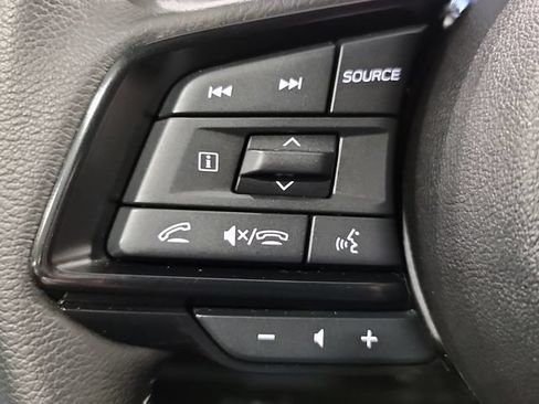 Used 2025 Subaru Forester Premium AWD/4WD image 30