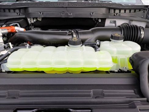 New 2025 Ford F150 Platinum w/ Equipment Group 702A High image 18