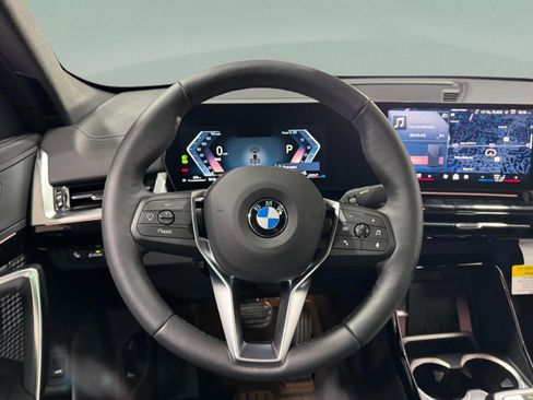 New 2026 BMW X2 xDrive28i w/ Technology Package image 11