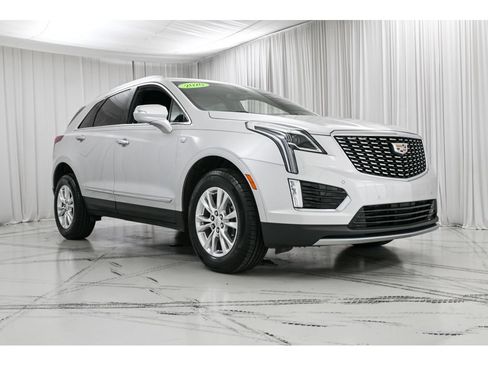 Used 2020 Cadillac XT5 Luxury FWD image 2