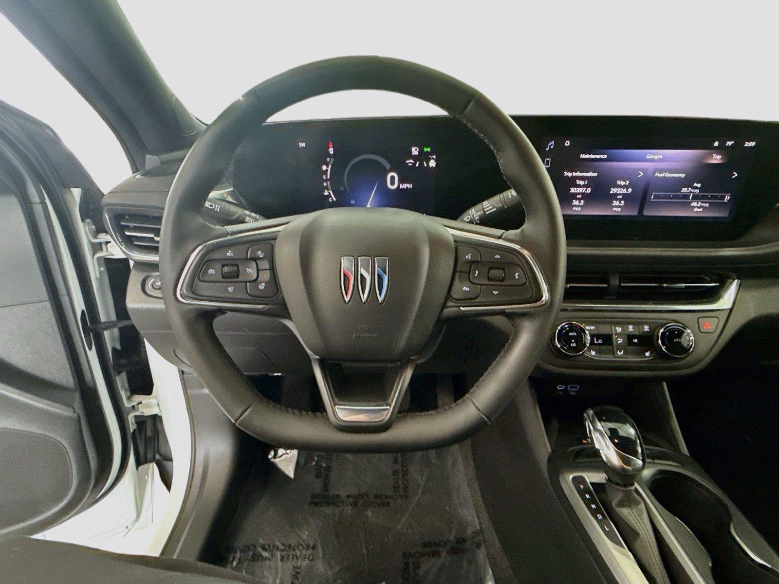 Used 2024 Buick Envista Preferred w/ Convenience I Package FWD image 11