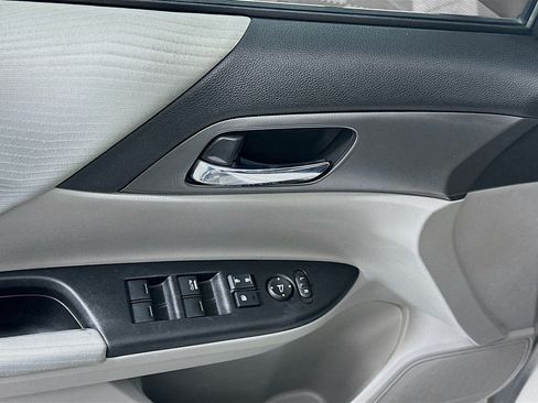 Used 2015 Honda Accord LX image 15
