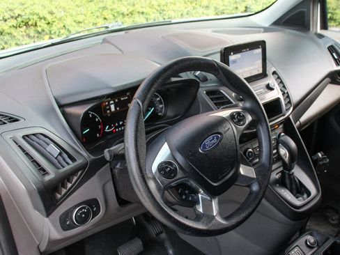 Used 2020 Ford Transit Connect XL image 20