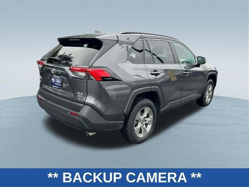 Used 2024 Toyota RAV4 XLE AWD/4WD image 3